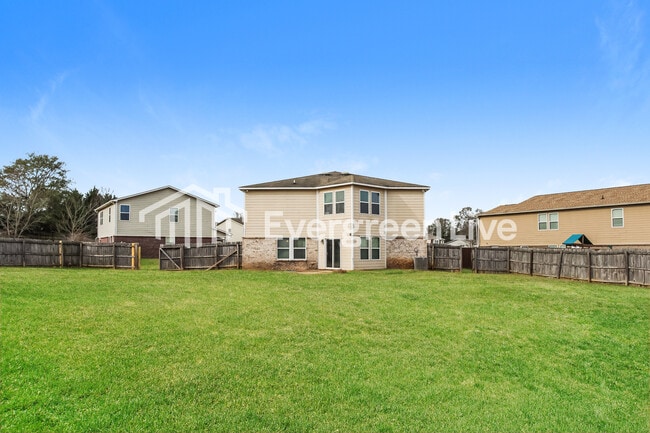 Building Photo - 212 Sagebrook Dr