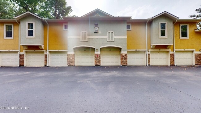 Building Photo - 10044 Atlantic Blvd