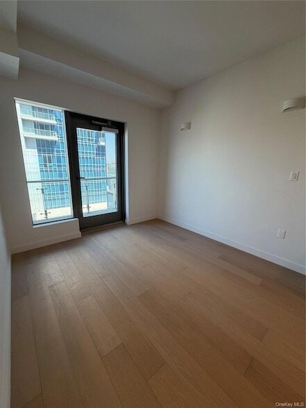 Building Photo - 33-71 Prince Street Unit 6L