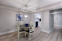 Building Photo - Broadmoor