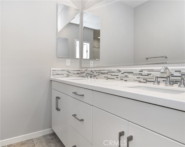 Building Photo - 123 Quiet Grove