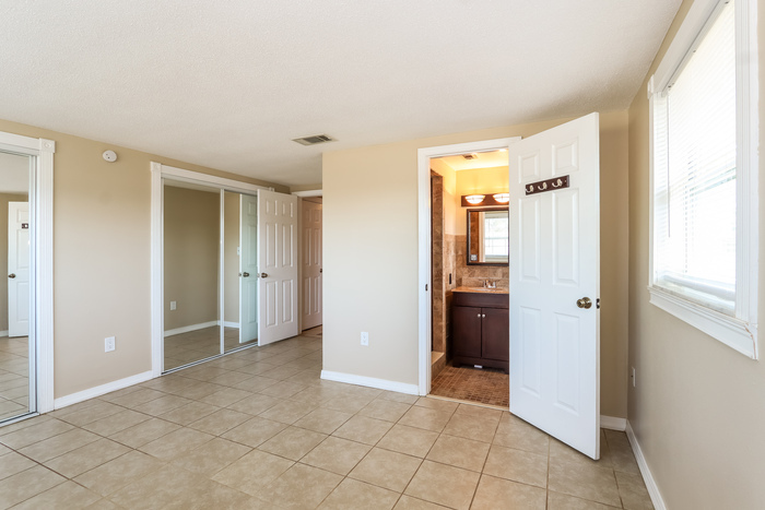 Building Photo - 7839 Kelpie Dr
