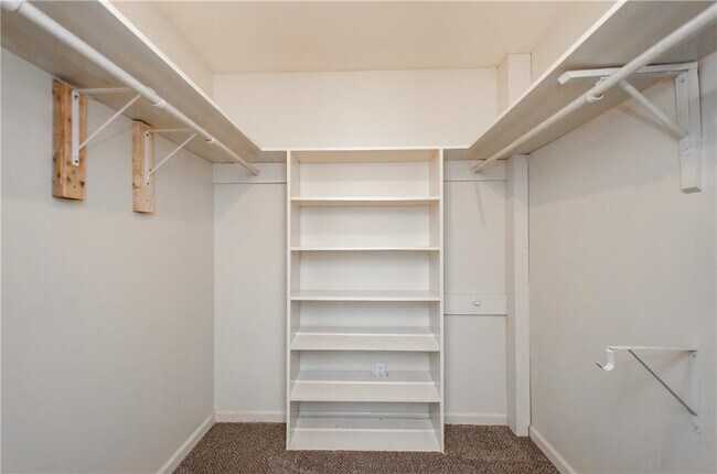 Building Photo - 3579 Midvale Forest Ct