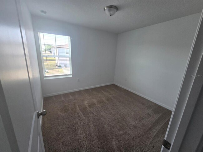 Building Photo - 936 Grandin St