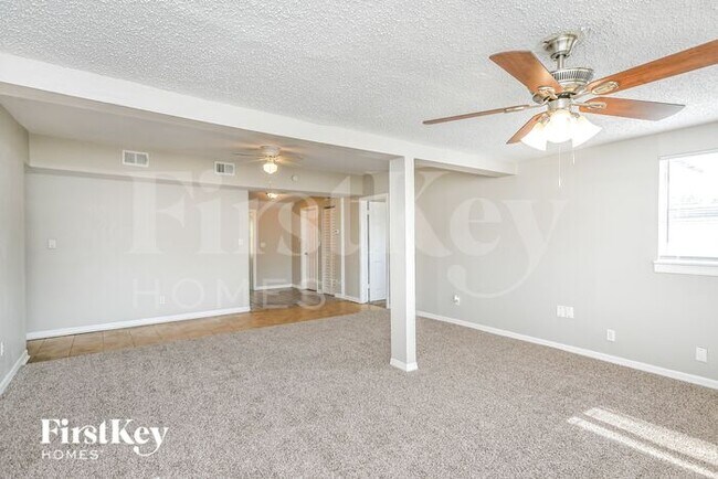 Building Photo - 493 Notre Dame Drive