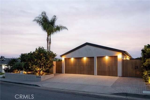 Building Photo - 2703 Via Montecito