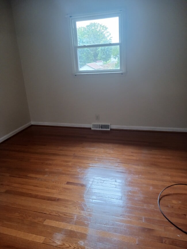 Building Photo - 153 Winstead Dr