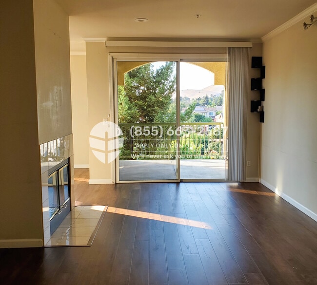 Building Photo - 38700 Tyson Ln