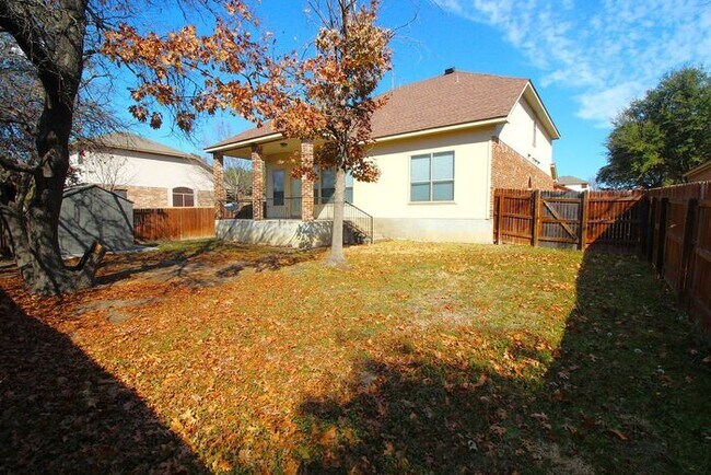 Building Photo - 6707 Rosita Oak Dr