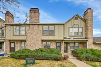 Building Photo - $1,795.00, 2 bed, 2 bath located in Little...