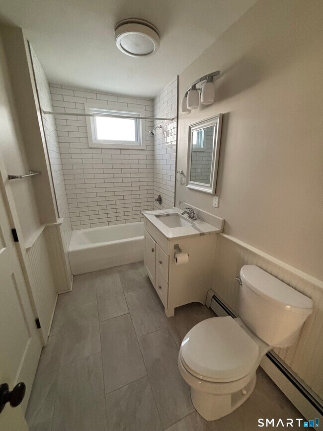 Building Photo - 9 Bretton Rd