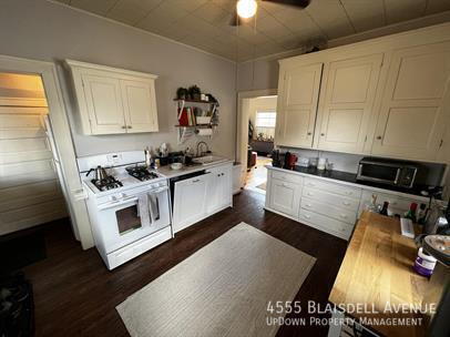 Building Photo - 4555 Blaisdell Ave