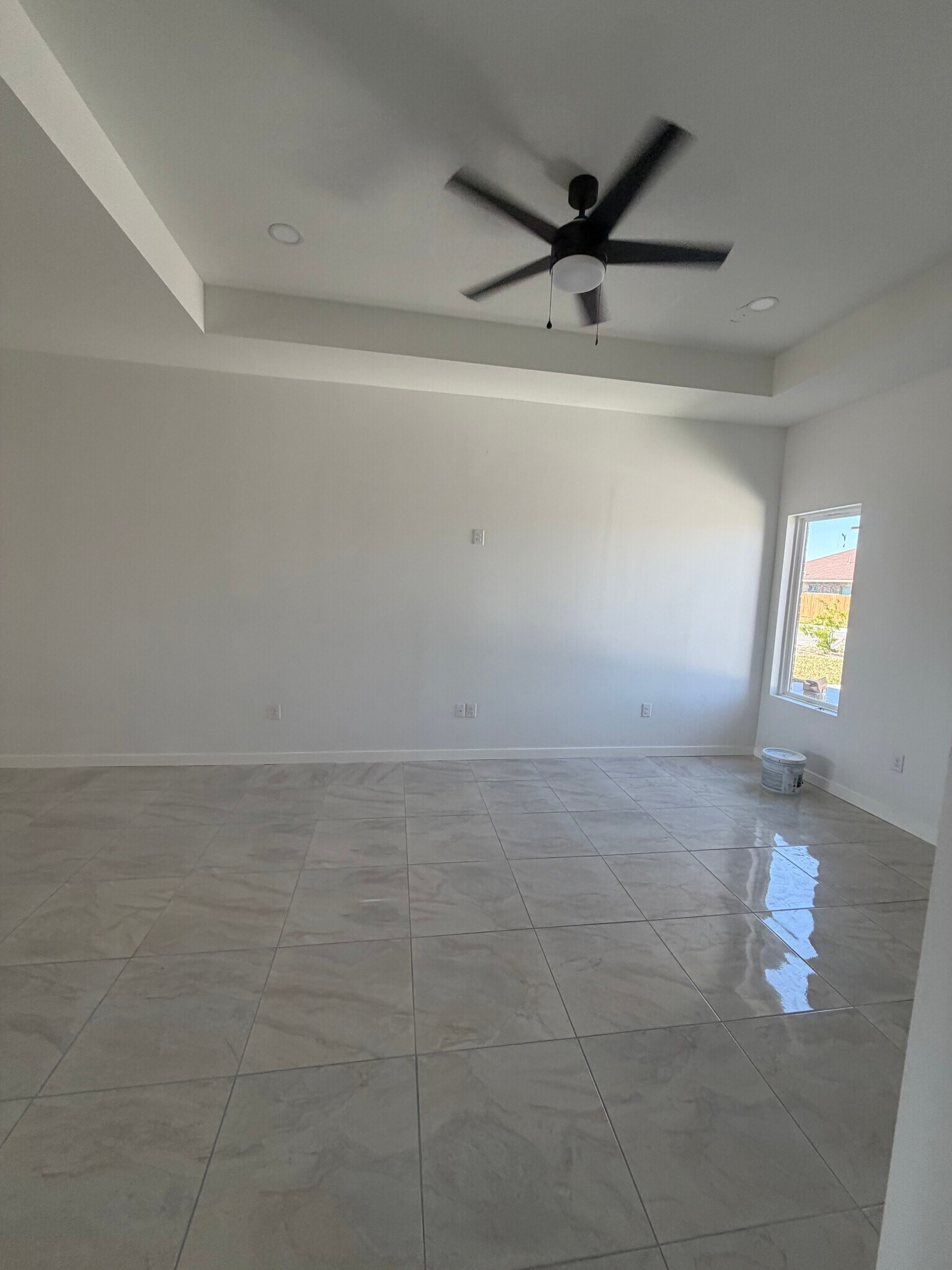 Building Photo - 4410 Escondido Ln S