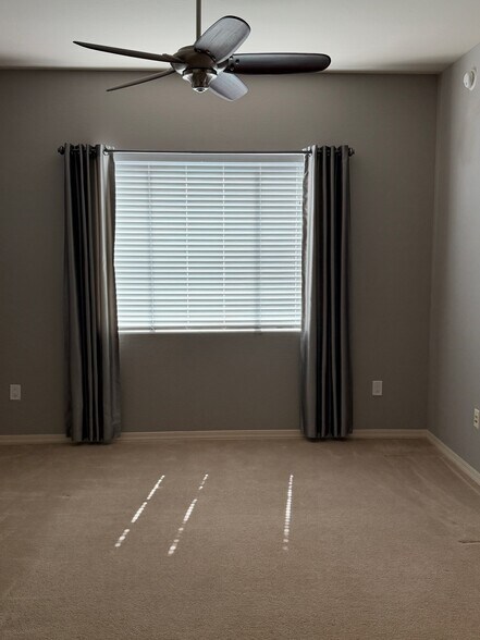 Building Photo - 3330 S Gilbert Rd