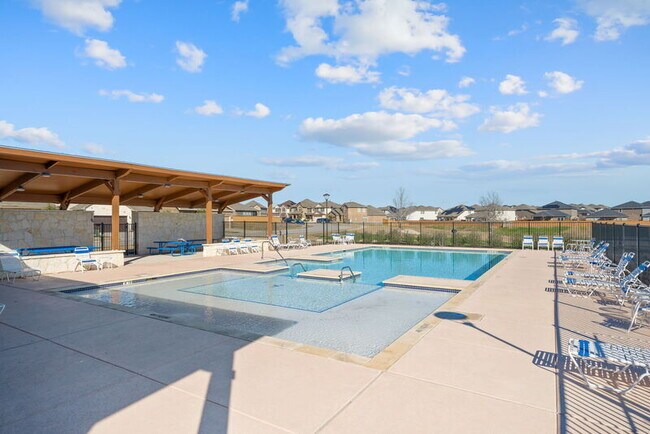 Building Photo - 8907 Arundal Garden