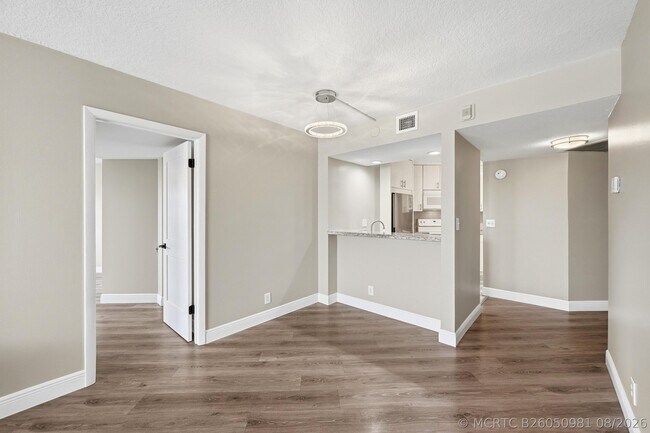 Building Photo - 10401 W Broward Blvd