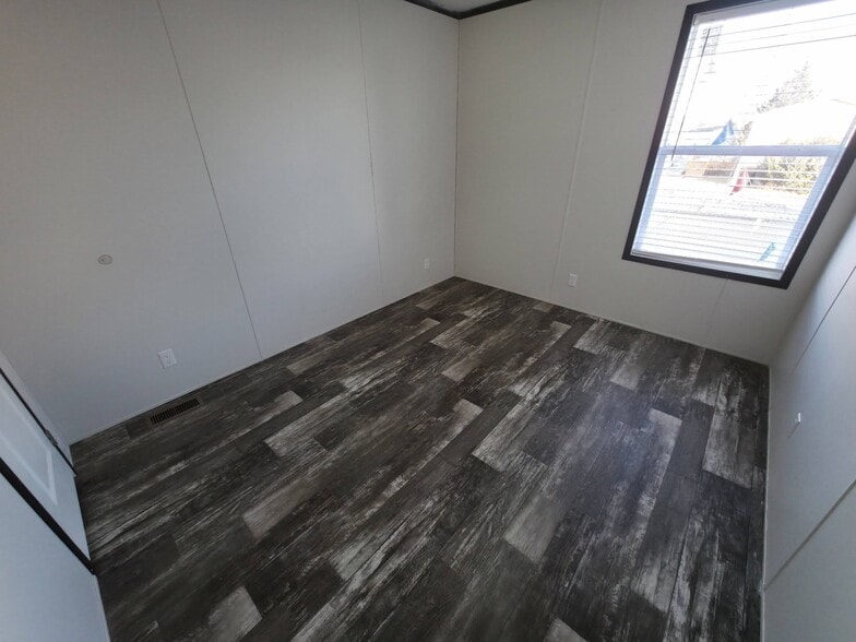 Building Photo - 1917 SW 11th St