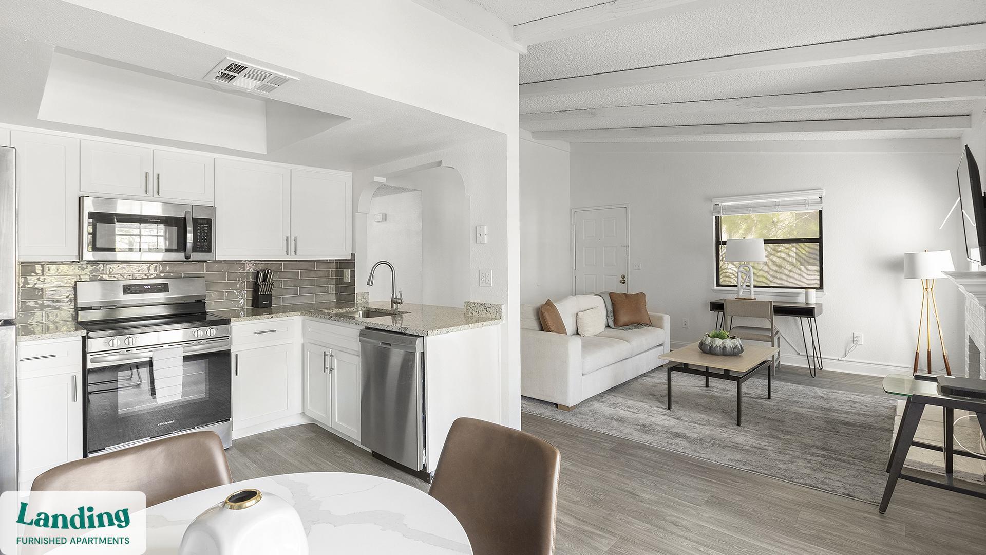 Building Photo - 5272 Tamarus St