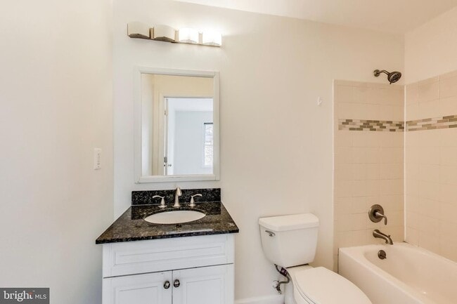Building Photo - 20488 Summersong Ln