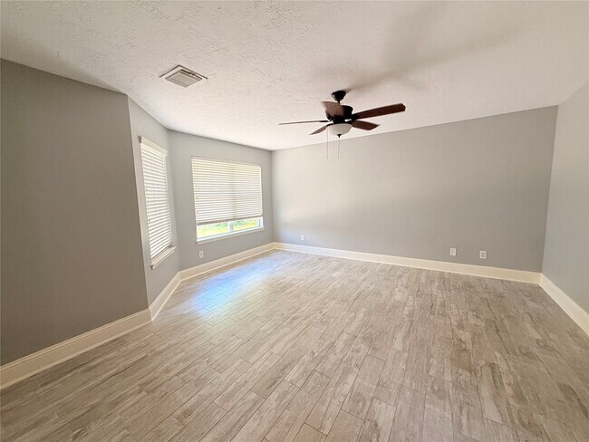 Building Photo - 3231 Candlepine Dr