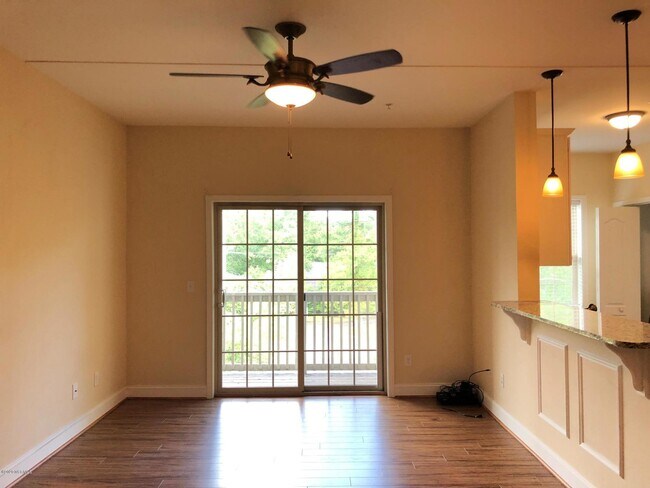 Building Photo - 119 Covil Ave