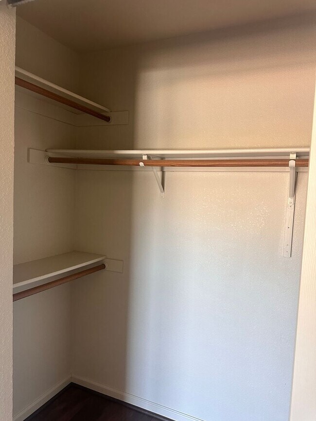 Building Photo - 3 bed/1.5 bath townhouse in Cotati