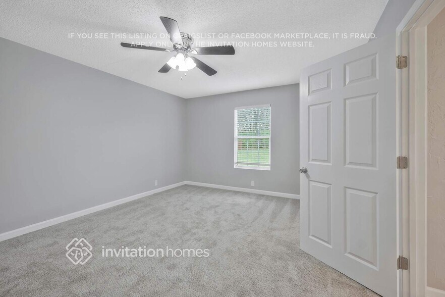 Building Photo - 302 Nix Dr