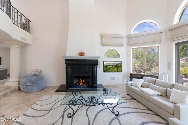 Building Photo - 10420 E Morning Vista Ln