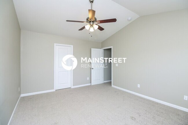 Building Photo - 3 Bedroom Pet-Friendly Home in Winston-Salem, NC with Main Street Renewal
