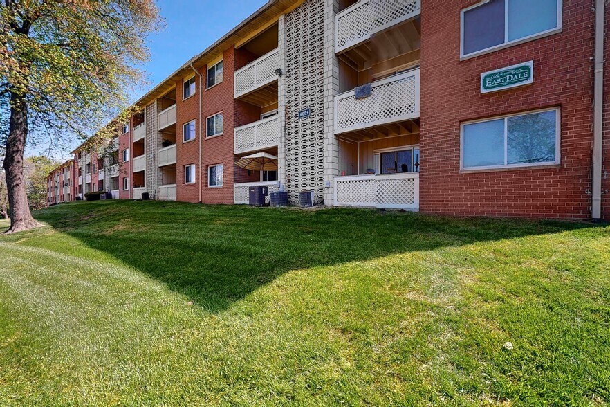 Primary Photo - Eastdale Apartments