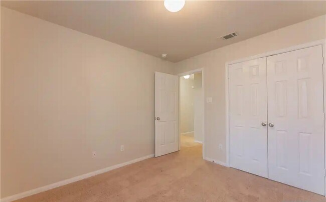 Building Photo - 5907 Drystone Ln