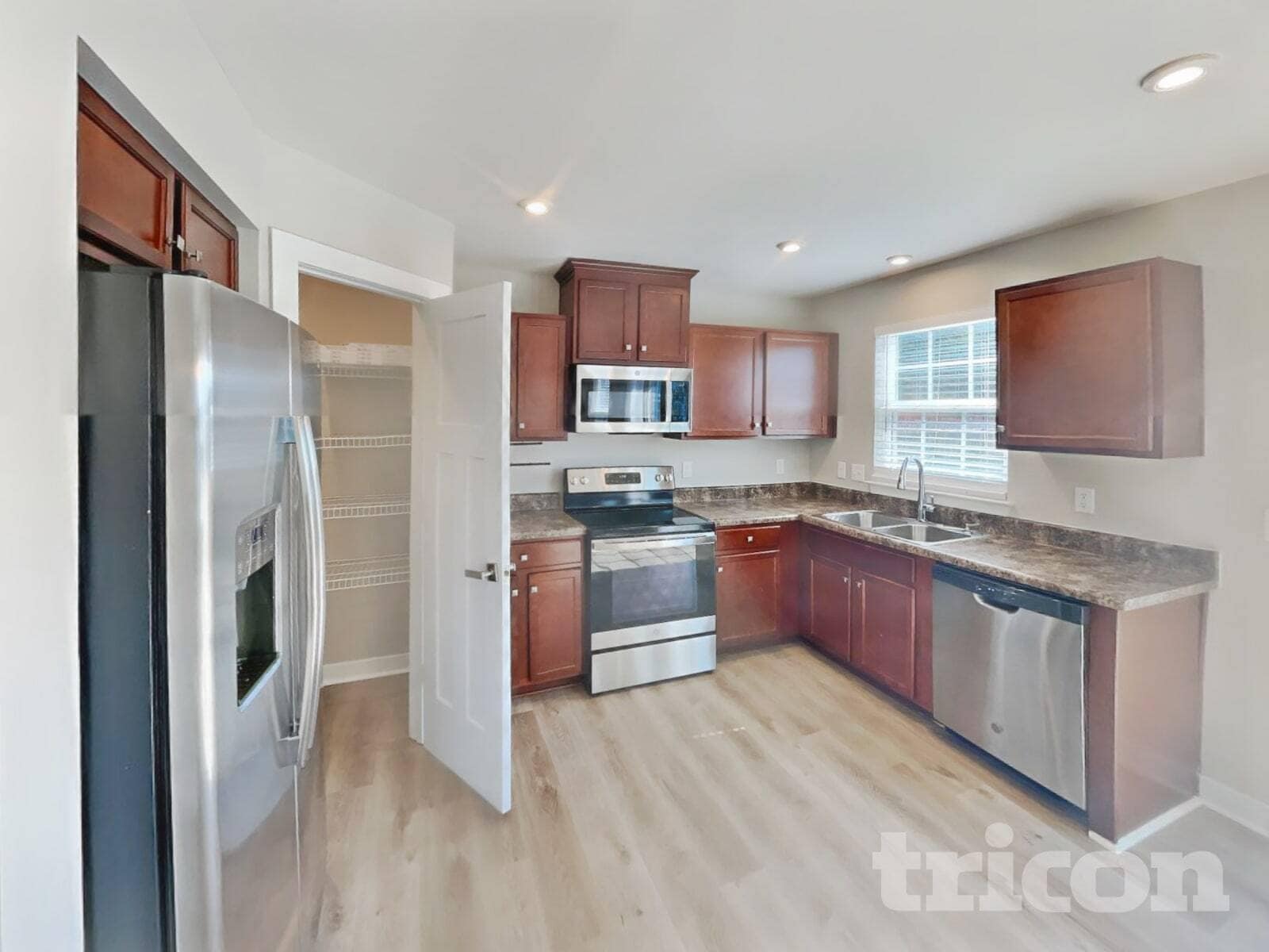 Building Photo - 5120 Kensal Dr