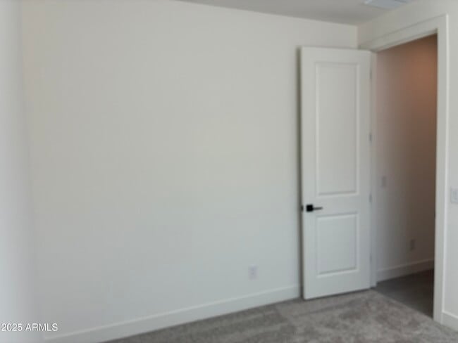 Building Photo - 10862 N Brownsville Ln