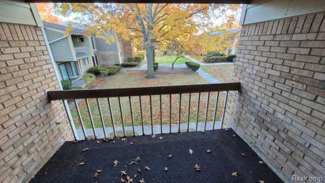 Building Photo - 16245 Roanoke St