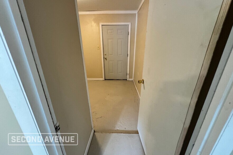 Building Photo - 1313 Worstead Dr