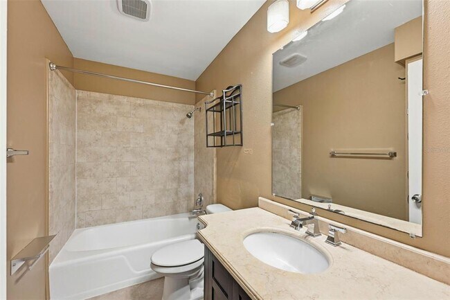 Building Photo - 3707 Pelican Ln