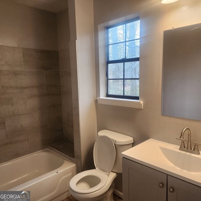 Building Photo - 3981 Skidmore Ct