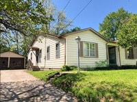 Building Photo - 310 Pine St