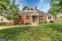 Building Photo - 615 Laura Dr