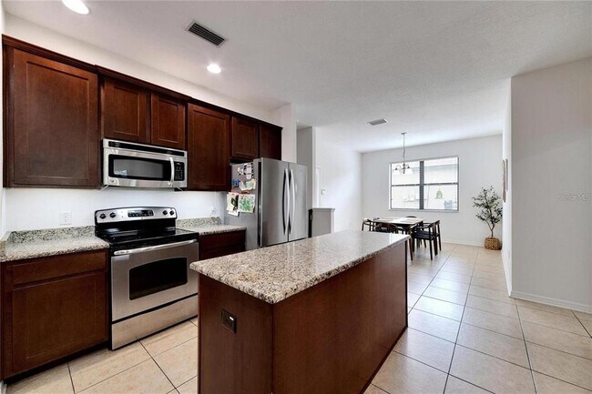 Building Photo - 307 Star Shell Dr