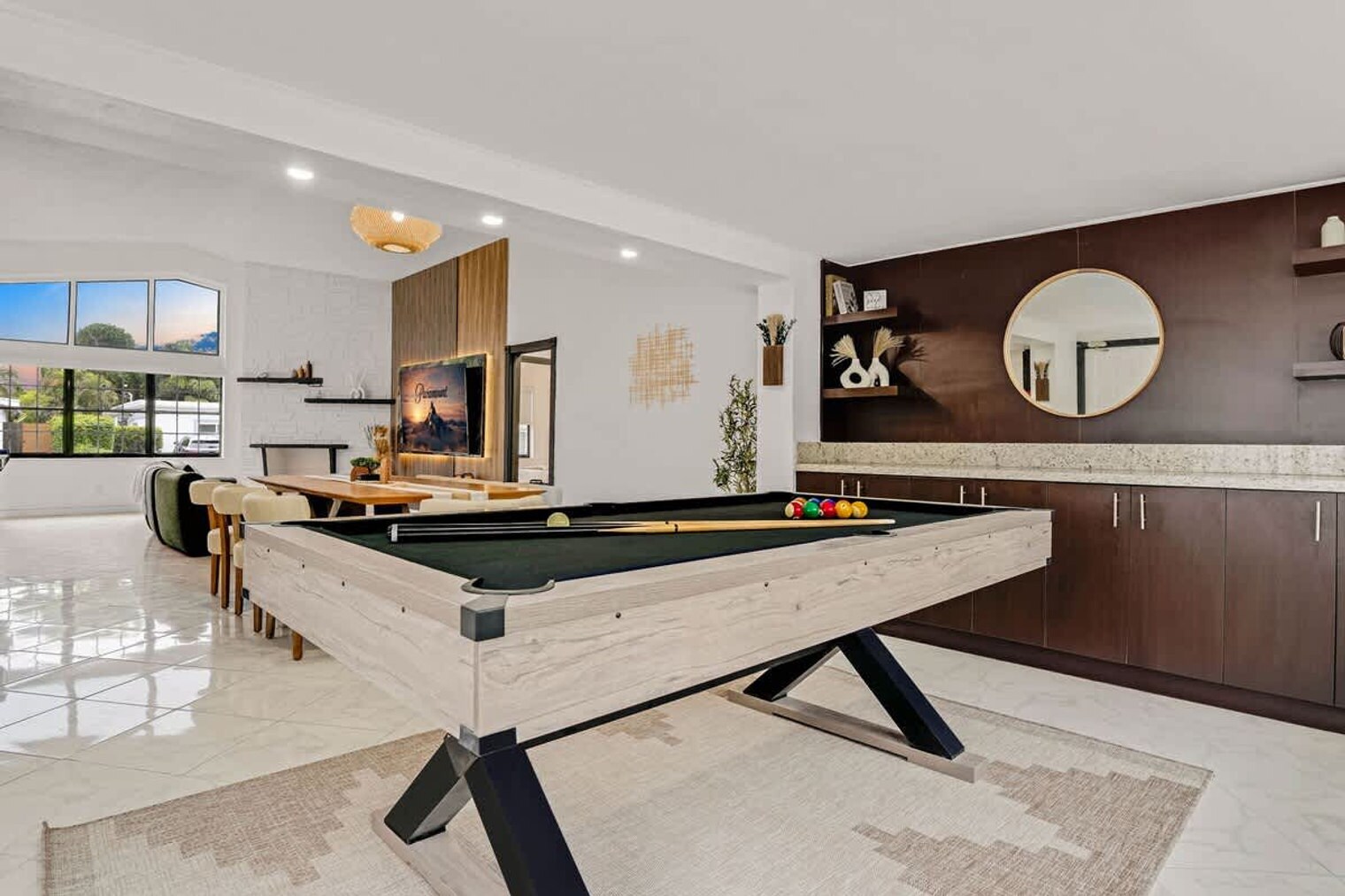 Building Photo - 20140 NE 25th Ct