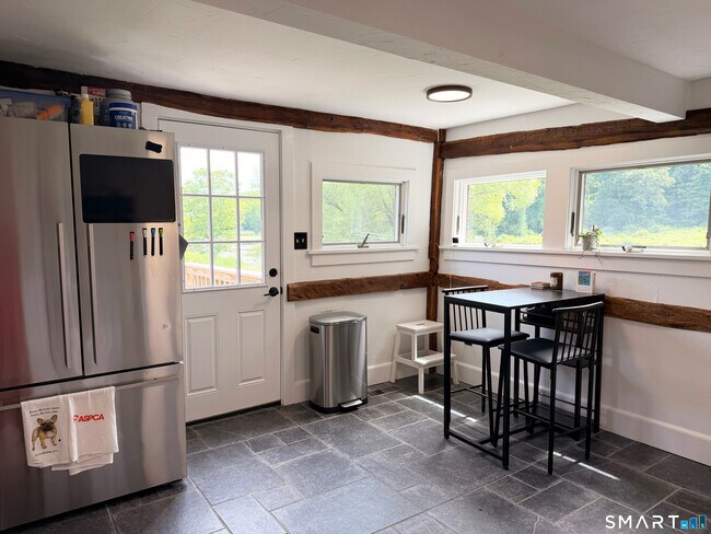 Building Photo - 199 CT-37
