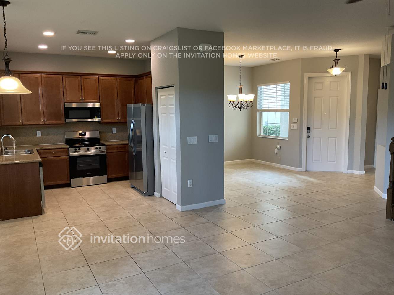 Building Photo - 10406 Pearwood Pl