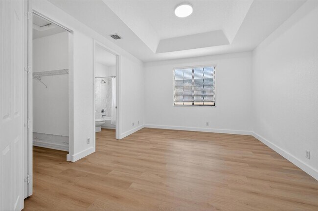 Building Photo - 2678 Center Ct Dr