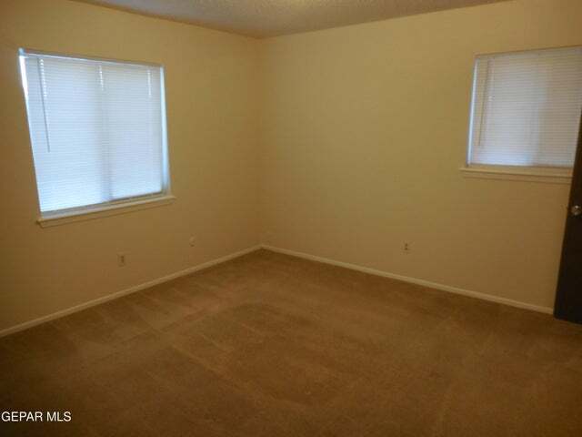 Building Photo - 10512 Cardigan Dr