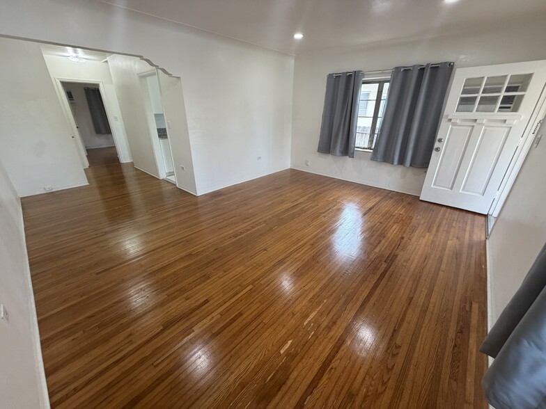 Living Room - 2770 SW 30th Ave
