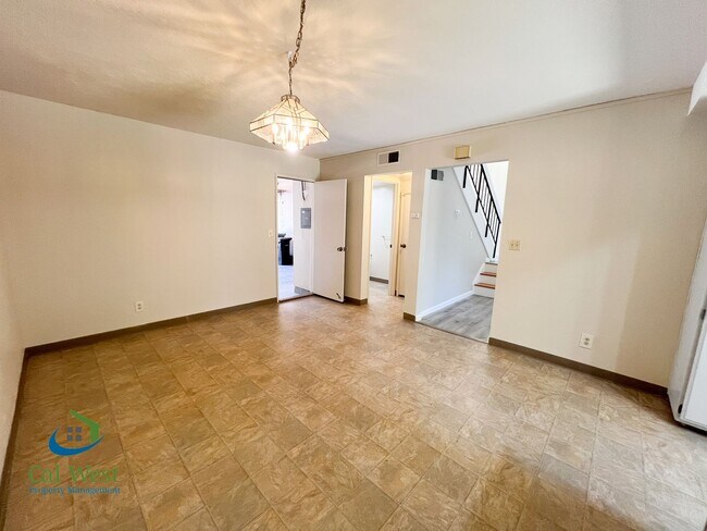 Building Photo - $4,495.00 Almaden 3BD/2.5BA Townhome in the Copperwood Community