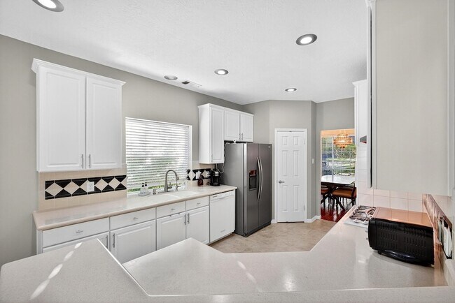 Building Photo - 18502 Berry Leaf Ct