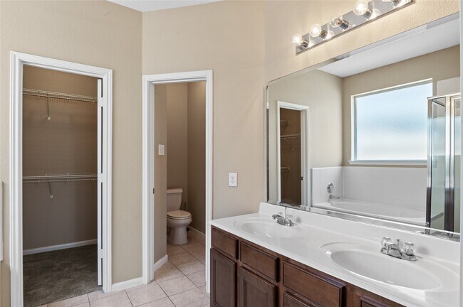 Building Photo - 25218 Melody Oaks Ln