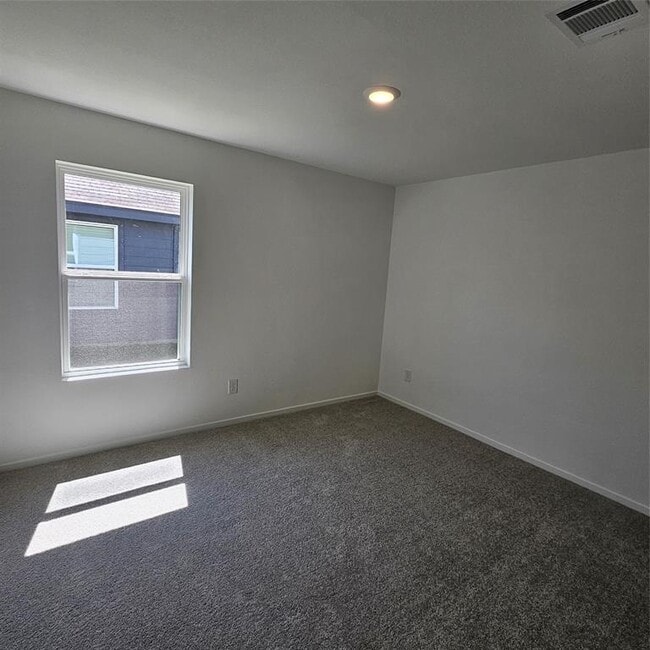 Building Photo - 113 Laura Leigh Ln